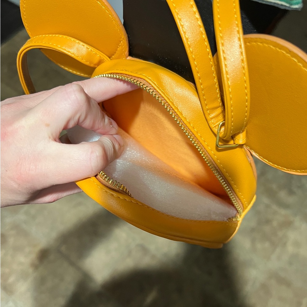Disney Pretzel Crossbody Bag - Picture 3 of 3